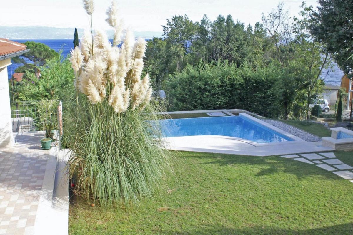 Bruk In Lovran - Kvarner Region Exterior photo